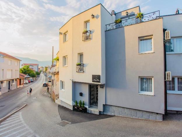 Villa Malkoc - Luxury Rooms & Apartments Mostar Eksteriør billede
